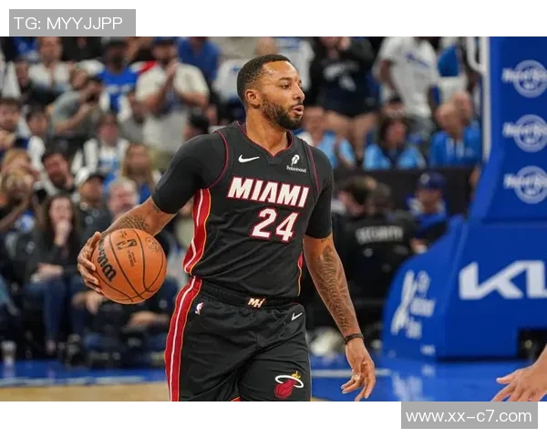 诺曼鲍威尔表现出色17投9中贡献21分三分球命中率高达50但难挽败局